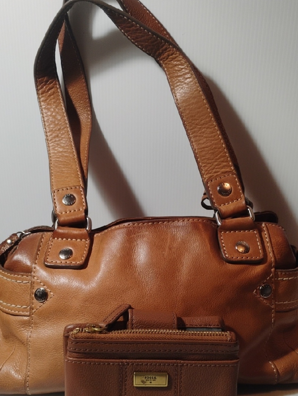 Fossil Tan Leather Shoulder Bag with Front Zip Wallet